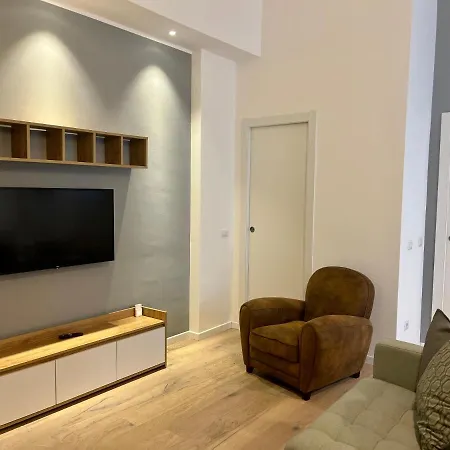 Apartment Cerchi House Segrate